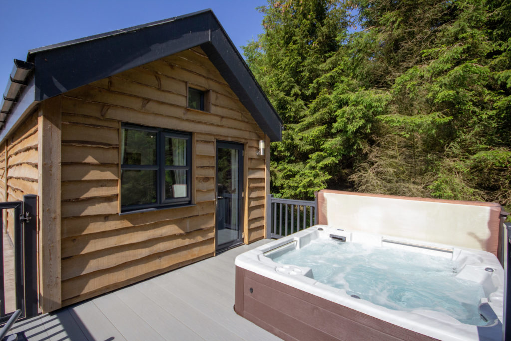 Hot Tub Lodges